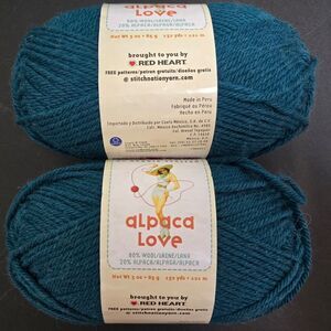 Red Heart Alpaca Love Yarn in PEACOCK FEATHER